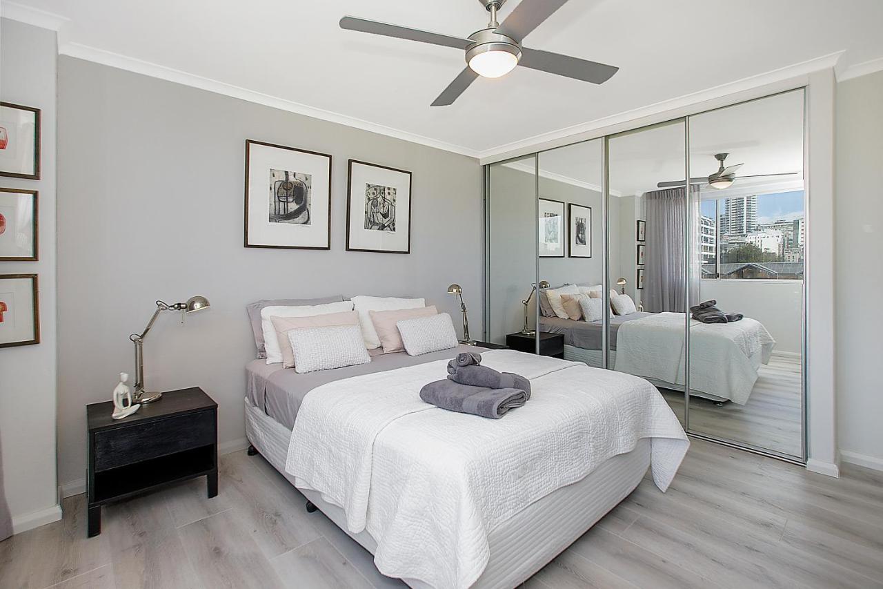 Inner City Harbour Views With Parking Sydney Esterno foto